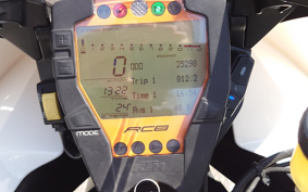 KTM 1190 RC8 R 2014 VR440