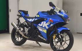 SUZUKI GSX-R125 DL33B