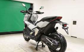 HONDA X-ADV 750 2024 RH10
