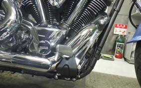 YAMAHA XV1900 RAIDER 2013