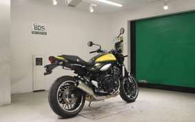 KAWASAKI Z900RS 2023 ZR900K