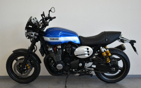 YAMAHA XJR1300 2015 RP19