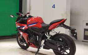 HONDA CBR650R E-Clutch 2026 RH17