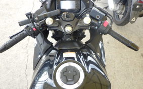 SUZUKI GSX250RA