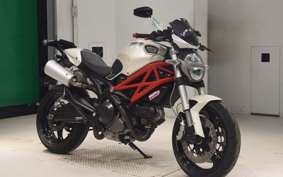 DUCATI MONSTER 696 2010