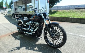 HARLEY FXBR 2023 YEZ