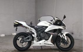 HONDA CBR600RR PC40