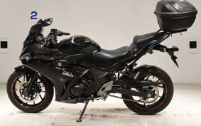 SUZUKI GSX250RA 2015