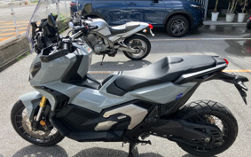 HONDA X-ADV 750 2021 RH10