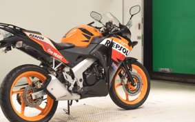 HONDA CBR125R 2013
