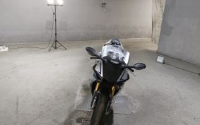 YAMAHA YZF-R1 M RN40