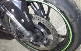KAWASAKI ZX-25R ZX250E