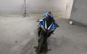 YAMAHA YZF-R1 2005 RN13
