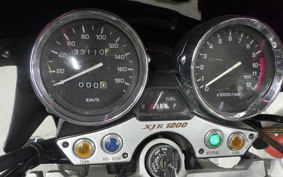 YAMAHA XJR1200 1999 4KG