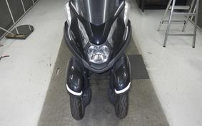 YAMAHA TRICITY 125 SE82J