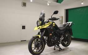 SUZUKI Vｽﾄﾛｰﾑ250