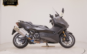 YAMAHA T-MAX 560 T 2026 SJ21J