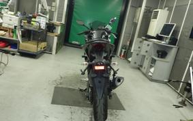 YAMAHA YZF-R3 2018 RH13J