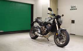 HONDA CB650R E-Clutch 2024 RH17