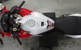 HONDA CBR600F 2013