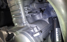 SUZUKI GSR250