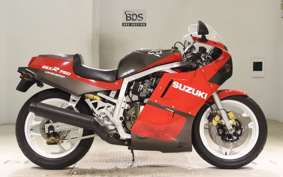 SUZUKI GSX-R750 1986 GR71G