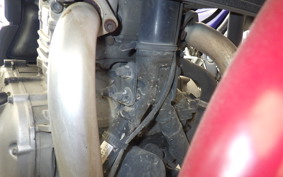 SUZUKI GSR250