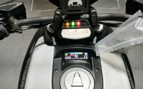 DUCATI DIAVEL CARBON G105JA