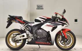 HONDA CBR1000RR 2006 SC57