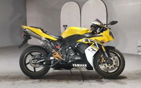 YAMAHA YZF-R1 RN15