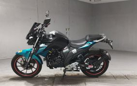 YAMAHA FZ25 RG42