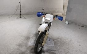 SUZUKI DR250 S SJ44A