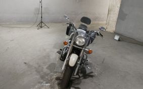YAMAHA DRAGSTAR 1100 CLASSIC 2000 VP13J