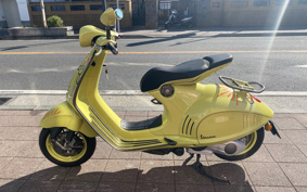 VESPA 946 10*ANI BELL SA RIO ZAPMD7