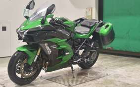 KAWASAKI NINJA H2 SX SE 2018 ZXT02A