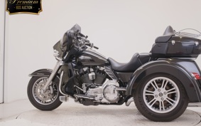 HARLEY FLHTCUTG TRIKE 2014