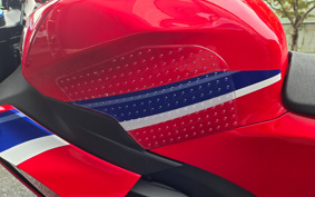HONDA CBR600RR ABS 2025 PC40