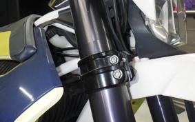 HUSQVARNA 701SM 2016