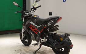 BENELLI TNT125