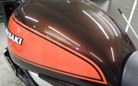 KAWASAKI Z900RS 2025 ZR900K