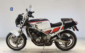 YAMAHA FZR250 2KR