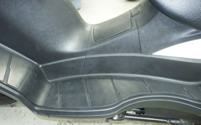 SUZUKI SKYWAVE 200 (Burgman 200) CH41A