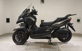 YAMAHA TRICITY 300 2023 SH15J