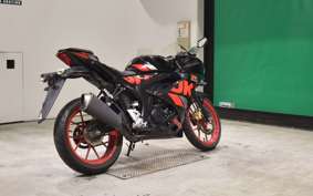 SUZUKI GSX-R125 DL33B