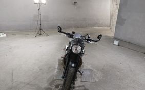 TRIUMPH STREET TWIN 900 DAD74G