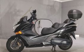 HONDA SILVERWING400GT 2012 NF03