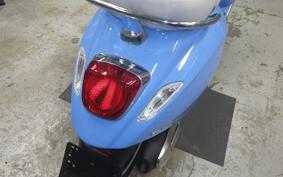 VESPA PRIMAVERA 125
