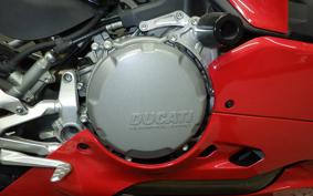 DUCATI PANIGALE V2 2022