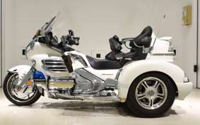 HONDA GL 1800 GOLD WING  TRIKE 2004 SC47
