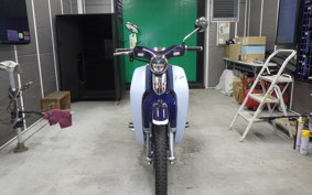 HONDA C125 SUPER CUB 2000 JA58